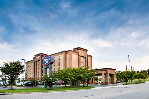 Hampton Inn By Hilton Harrisonburg-South image 27